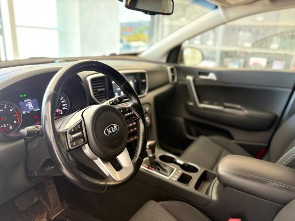 Kia Sportage IV Рестайлинг с пробегом 2018 года, цена 1 908 100 рублей, 117444 км, внедорожник, Автокод Объявления