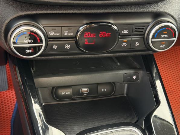 Kia Soul III с пробегом 2019 года, цена 1 800 000 рублей, 82000 км, хэтчбек, Автокод Объявления
