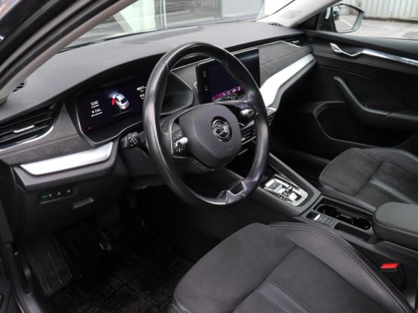 Skoda Octavia IV (A8) с пробегом 2020 года, цена 2 159 000 рублей, 90075 км, лифтбек, Автокод Объявления