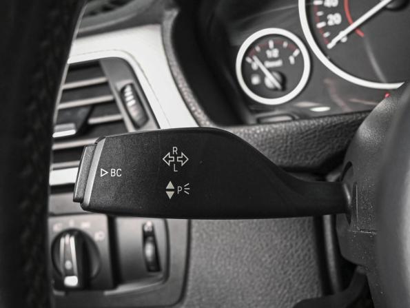 BMW 3 серии VI (F3x) Рестайлинг с пробегом 2017 года, цена 2 356 880 рублей, 185200 км, седан, Автокод Объявления