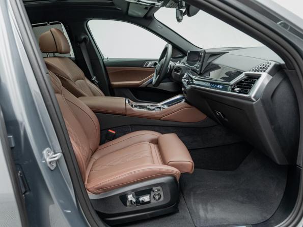 BMW X6 III (G06) Рестайлинг с пробегом 2025 года, цена 14 100 000 рублей, 5731 км, внедорожник, Автокод Объявления