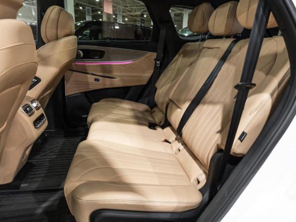 Jaecoo J8 с пробегом 2024 года, цена 3 299 700 рублей, 20714 км, внедорожник, Автокод Объявления