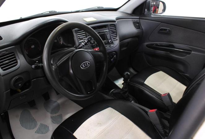 Kia Rio II Рестайлинг с пробегом 2010 года, цена 445 000 рублей, 157262 км, хэтчбек, Автокод Объявления