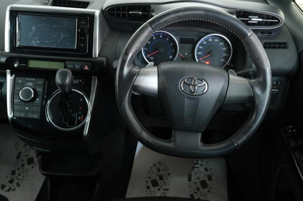 Toyota Wish II Рестайлинг Омск  - изображение 12