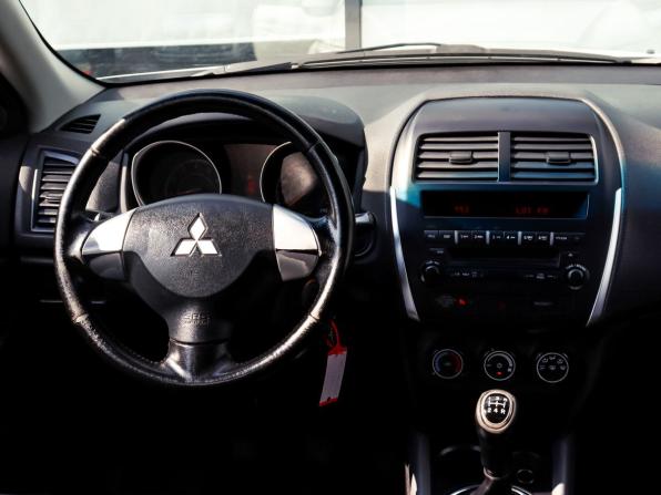 Mitsubishi ASX I Рестайлинг с пробегом 2013 года, цена 975 000 рублей, 229471 км, внедорожник, Автокод Объявления