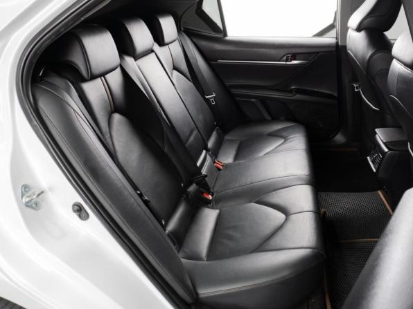 Toyota Camry VIII (XV70) с пробегом 2018 года, цена 2 750 000 рублей, 132812 км, седан, Автокод Объявления