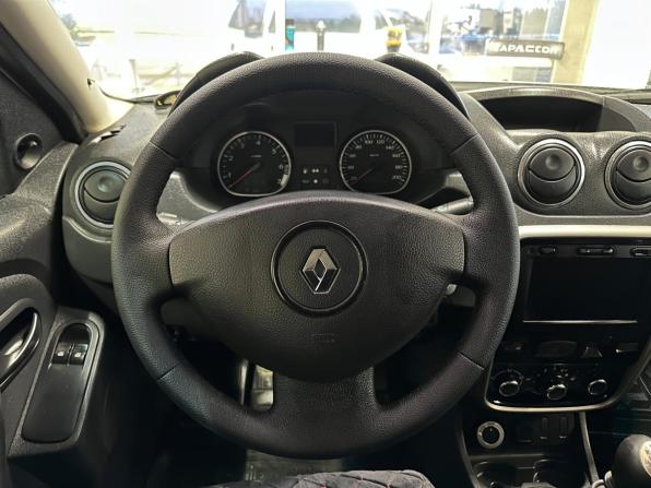 Renault Duster I с пробегом 2014 года, цена 990 000 рублей, 124367 км, внедорожник, Автокод Объявления