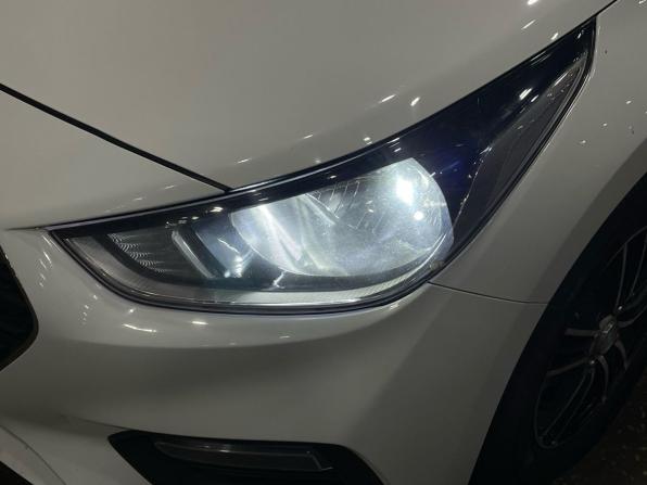 Hyundai Solaris II с пробегом 2017 года, цена 1 180 000 рублей, 120708 км, седан, Автокод Объявления