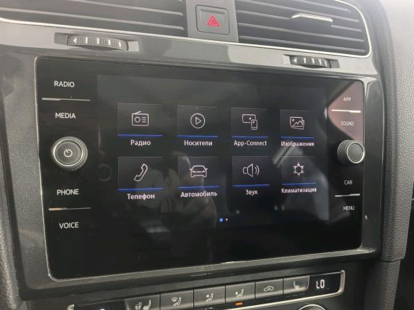 Volkswagen Golf VII Рестайлинг с пробегом 2018 года, цена 1 650 000 рублей, 152175 км, хэтчбек, Автокод Объявления