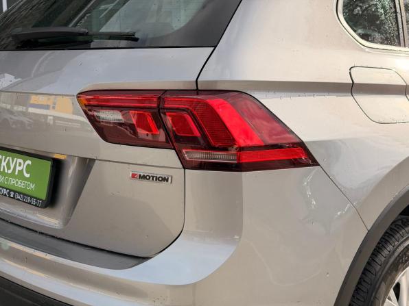 Volkswagen Tiguan II с пробегом 2019 года, цена 3 220 000 рублей, 56900 км, внедорожник, Автокод Объявления