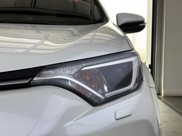 Toyota RAV4 IV (XA40) Рестайлинг с пробегом 2017 года, цена 2 099 000 рублей, 155316 км, внедорожник, Автокод Объявления