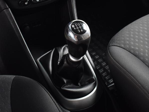 Hyundai Solaris I с пробегом 2012 года, цена 649 999 рублей, 266515 км, хэтчбек, Автокод Объявления