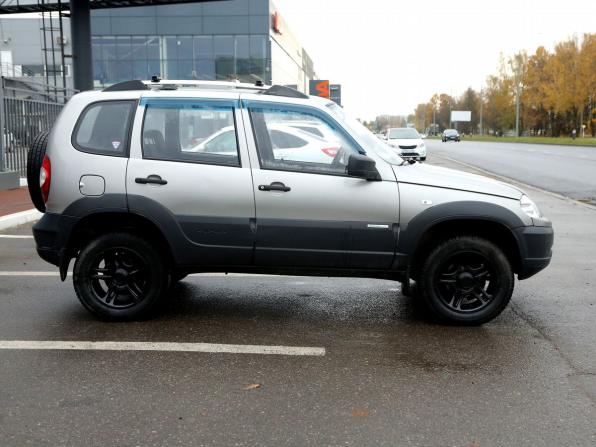 Chevrolet Niva I Рестайлинг с пробегом 2013 года, цена 433 000 рублей, 133600 км, внедорожник, Автокод Объявления