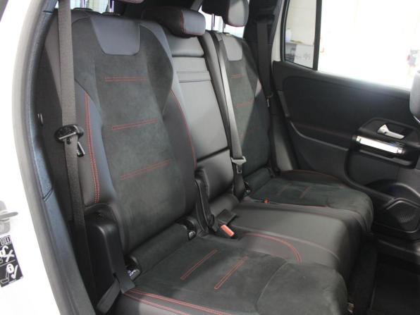 Новый Mercedes-Benz GLB I (X247) Рестайлинг 2024 года, цена 5 850 000 рублей, внедорожник, Автокод Объявления