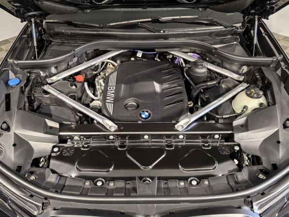 BMW X7 I (G07) Рестайлинг с пробегом 2025 года, цена 16 480 000 рублей, 4131 км, внедорожник, Автокод Объявления