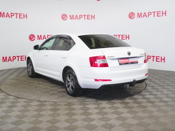 Skoda Octavia III (A7) с пробегом 2016 года, цена 1 019 000 рублей, 207646 км, лифтбек, Автокод Объявления
