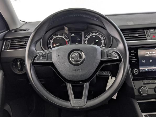 Skoda Octavia III (A7) Рестайлинг с пробегом 2020 года, цена 1 790 000 рублей, 122569 км, лифтбек, Автокод Объявления