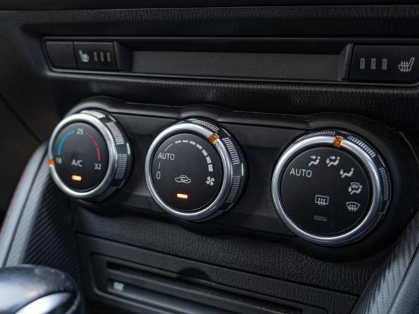 Mazda Demio IV (DJ) с пробегом 2016 года, цена 1 040 000 рублей, 151491 км, хэтчбек, Автокод Объявления