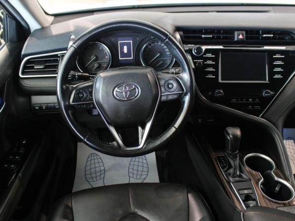 Toyota Camry VIII (XV70) с пробегом 2018 года, цена 2 785 800 рублей, 61302 км, седан, Автокод Объявления