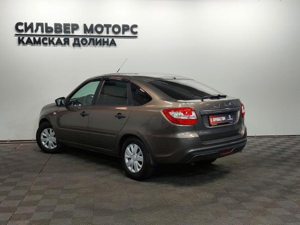 Lada (ВАЗ) Granta I Рестайлинг с пробегом 2019 года, цена 525 000 рублей, 116353 км, хэтчбек, Автокод Объявления