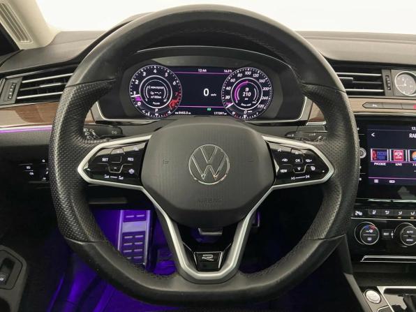 Volkswagen Passat B8 с пробегом 2018 года, цена 1 879 000 рублей, 177396 км, седан, Автокод Объявления