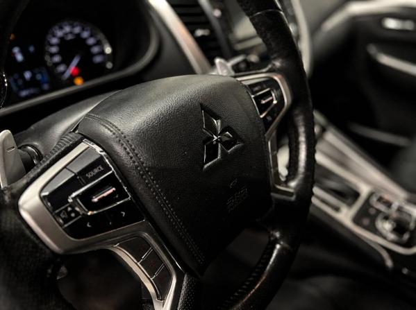 Mitsubishi Pajero Sport III с пробегом 2018 года, цена 2 690 000 рублей, 184000 км, внедорожник, Автокод Объявления