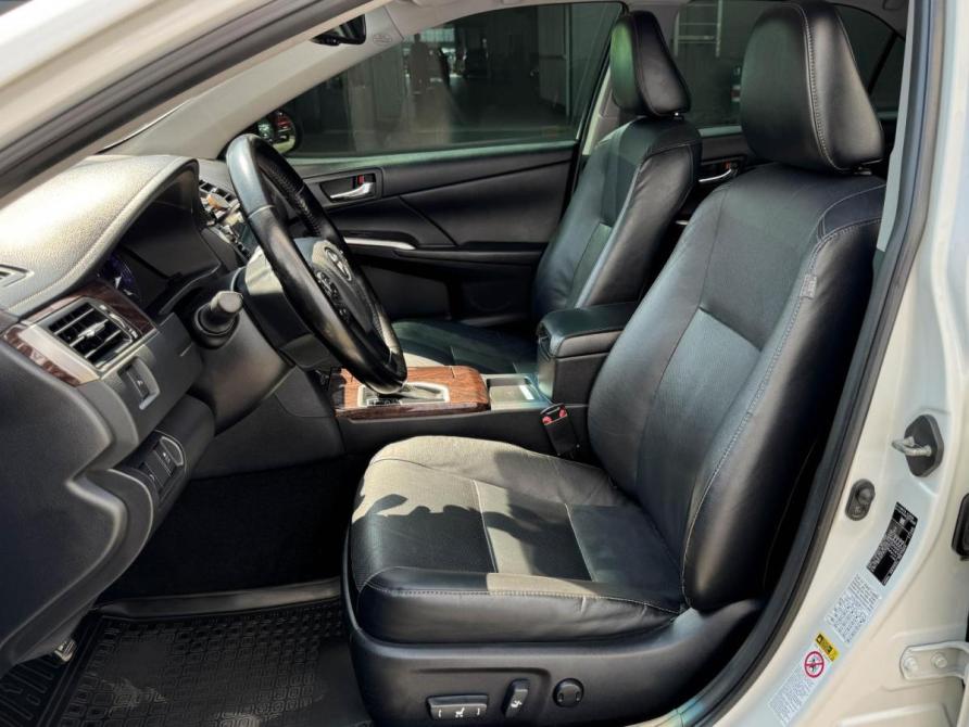 Toyota Camry VII (XV50) Рестайлинг 2 Кропоткин  - изображение 10