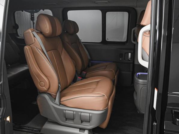 Hyundai Staria I с пробегом 2022 года, цена 5 519 000 рублей, 71124 км, минивэн, Автокод Объявления