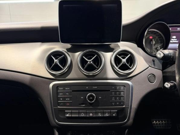 Mercedes-Benz CLA I (C117 X117) с пробегом 2015 года, цена 1 800 000 рублей, 47000 км, седан, Автокод Объявления