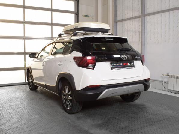 Toyota Yaris XP150 Рестайлинг с пробегом 2021 года, цена 1 709 995 рублей, 40984 км, хэтчбек, Автокод Объявления