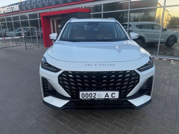 JETOUR X70+ I Рестайлинг с пробегом 2025 года, цена 2 429 900 рублей, 1725 км, внедорожник, Автокод Объявления