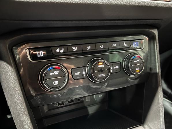 Volkswagen Tiguan II с пробегом 2018 года, цена 2 620 000 рублей, 89533 км, внедорожник, Автокод Объявления