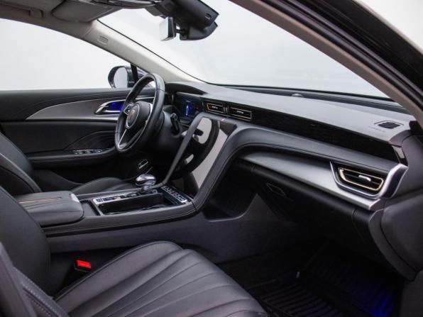 Hongqi H5 II с пробегом 2024 года, цена 2 370 000 рублей, 127997 км, седан, Автокод Объявления
