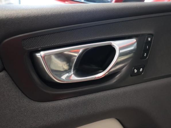 Volvo XC60 II с пробегом 2019 года, цена 2 808 000 рублей, 201346 км, внедорожник, Автокод Объявления