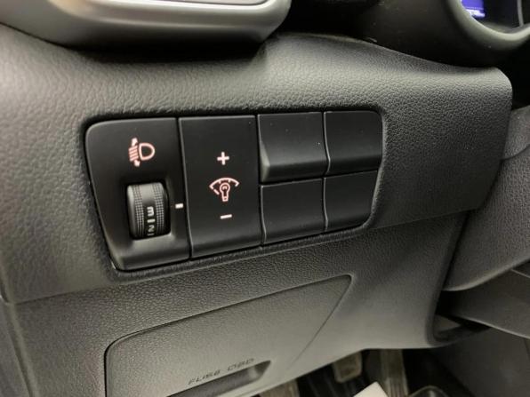 Kia Sportage IV Рестайлинг с пробегом 2019 года, цена 1 770 000 рублей, 123000 км, внедорожник, Автокод Объявления