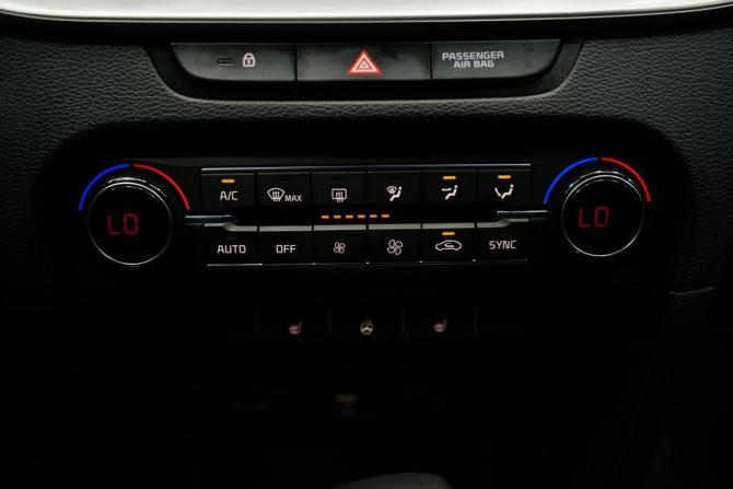 Kia Ceed III с пробегом 2020 года, цена 2 143 000 рублей, 63400 км, хэтчбек, Автокод Объявления