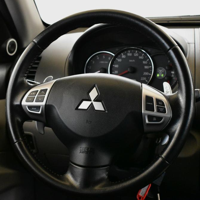 Mitsubishi Pajero Sport II Москва  - изображение 9