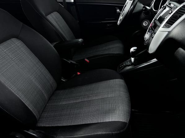 Kia Venga I с пробегом 2011 года, цена 850 000 рублей, 171000 км, компактвэн, Автокод Объявления