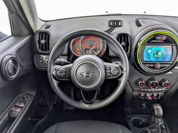 Mini Countryman II с пробегом 2018 года, цена 2 650 000 рублей, 19053 км, внедорожник, Автокод Объявления