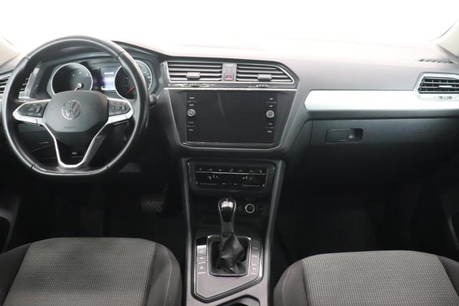 Volkswagen Tiguan II Рестайлинг с пробегом 2021 года, цена 2 081 000 рублей, 158850 км, внедорожник, Автокод Объявления