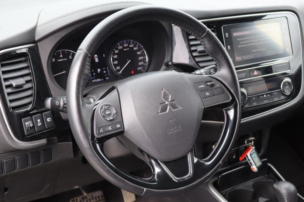 Mitsubishi Outlander III Рестайлинг 3 Санкт-Петербург  - изображение 7