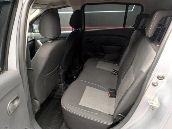 Renault Sandero II Рестайлинг с пробегом 2021 года, цена 1 295 000 рублей, 80311 км, хэтчбек, Автокод Объявления