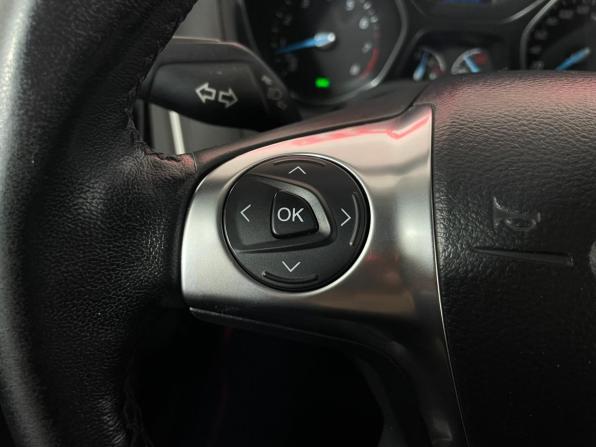 Ford Focus III с пробегом 2013 года, цена 750 000 рублей, 186734 км, хэтчбек, Автокод Объявления