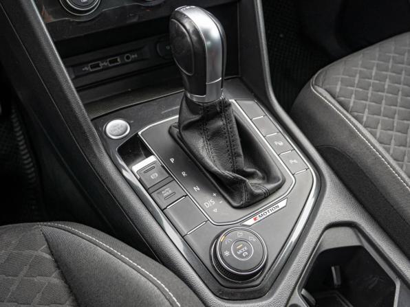 Volkswagen Tiguan II с пробегом 2018 года, цена 2 470 000 рублей, 158892 км, внедорожник, Автокод Объявления