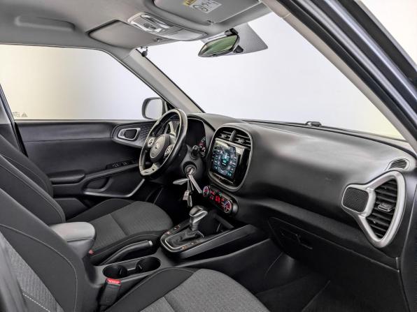 Kia Soul III с пробегом 2020 года, цена 1 910 000 рублей, 102322 км, хэтчбек, Автокод Объявления