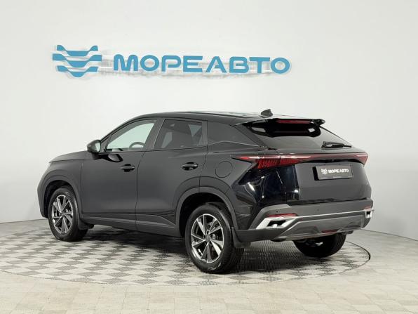Omoda C5 I с пробегом 2024 года, цена 1 790 000 рублей, 56000 км, внедорожник, Автокод Объявления