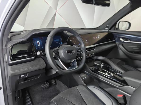 Geely Monjaro I с пробегом 2024 года, цена 3 550 000 рублей, 7498 км, внедорожник, Автокод Объявления