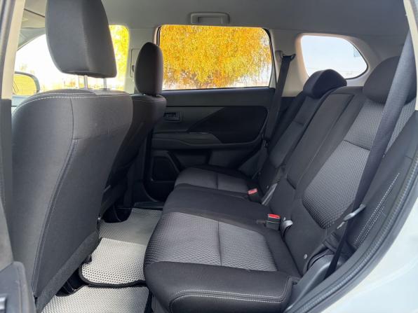 Mitsubishi Outlander III Рестайлинг 2 с пробегом 2016 года, цена 1 850 000 рублей, 105735 км, внедорожник, Автокод Объявления