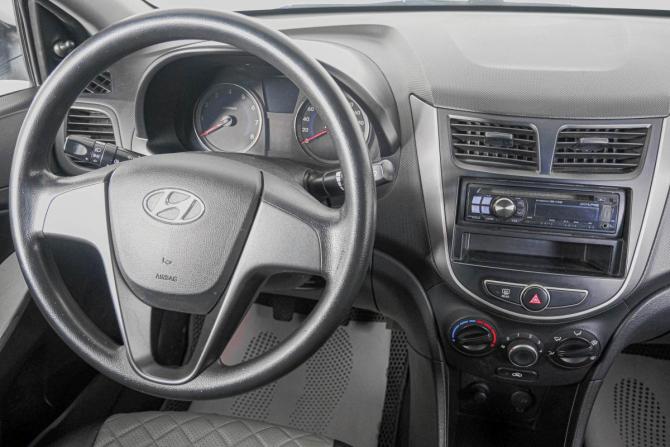 Hyundai Solaris I Рестайлинг с пробегом 2014 года, цена 799 000 рублей, 173000 км, седан, Автокод Объявления