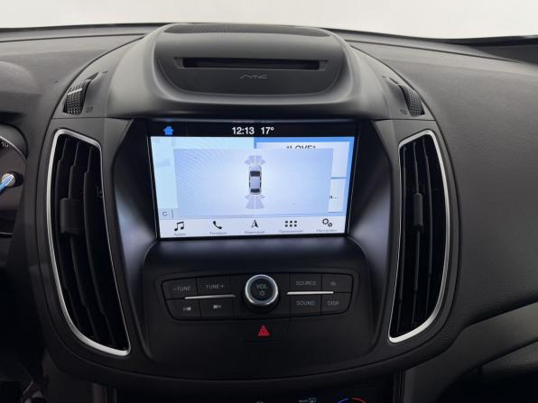 Ford C-MAX II Рестайлинг с пробегом 2019 года, цена 1 300 000 рублей, 170000 км, компактвэн, Автокод Объявления